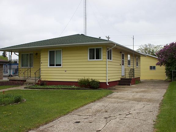 2nd image of 1217 Lake Ave