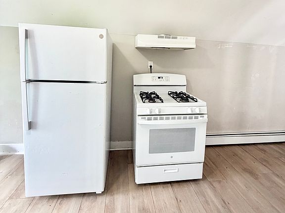 2nd image of 351 Sherman Ave #3A