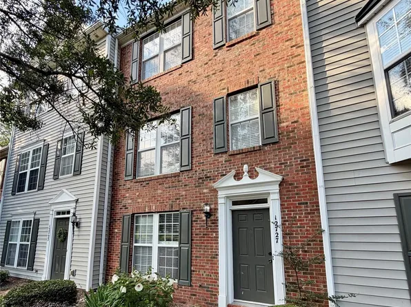12727 Bullock Greenway Blvd, Charlotte, NC 28277