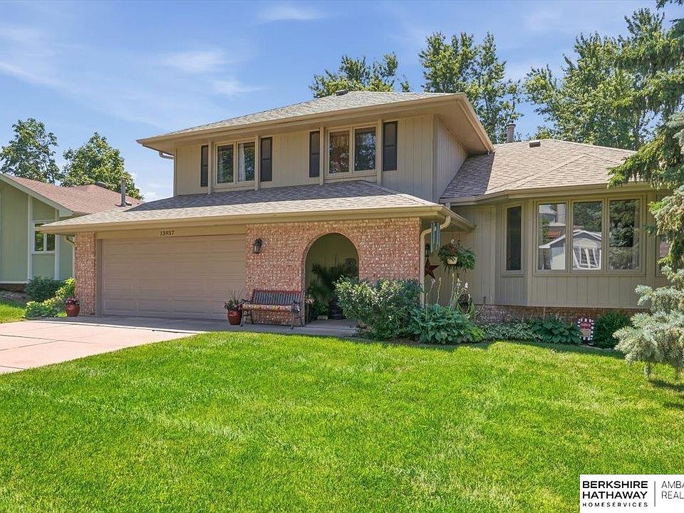 1st image of 13937 Arbor Cir