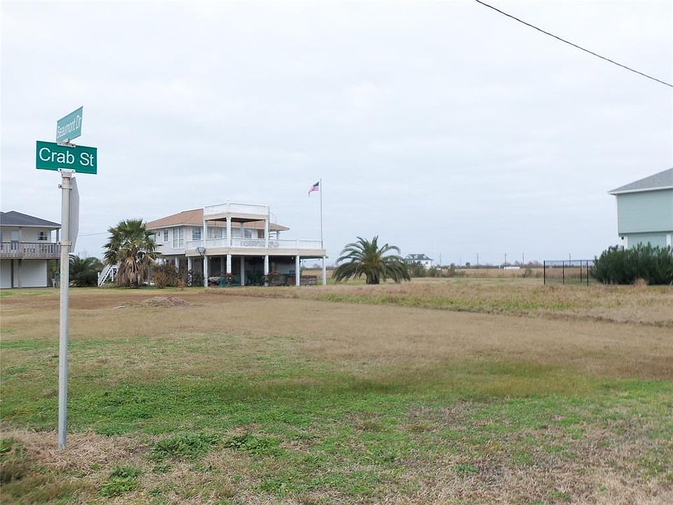 1st image of 2201 Crab St