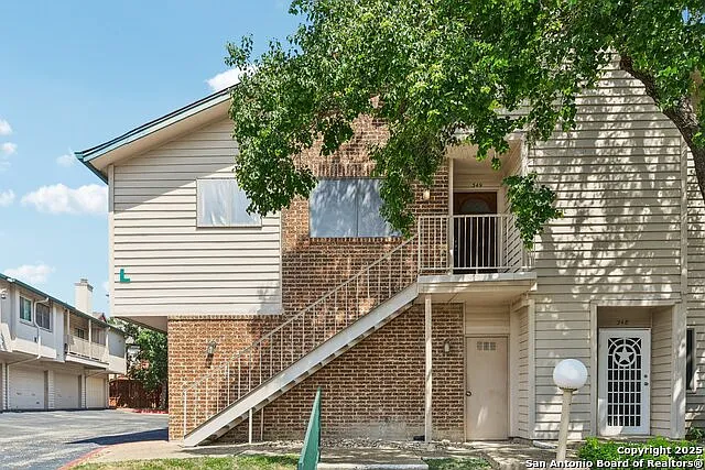 349 Harmony Ct #349 — Photo 3