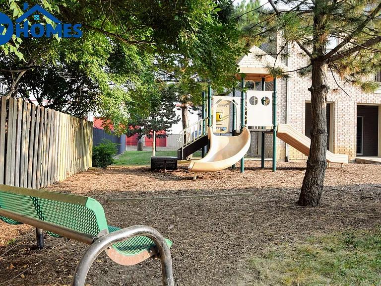 East Street Apartments — Photo 41