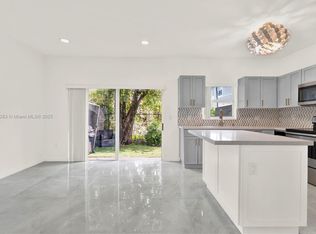 1637 SE 30th St, Homestead, FL 33035
