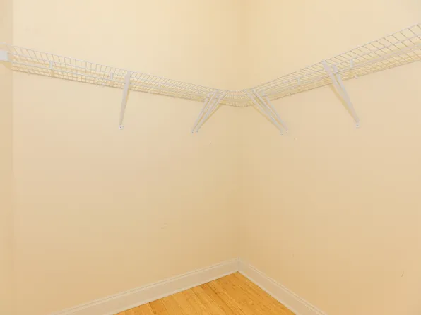 10 Main Street image 6 of 23