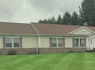 529 Mercer Rd, Slippery Rock, PA 16057