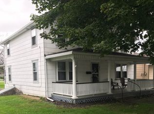 205 Drakes Ln, Old Forge, PA 18518