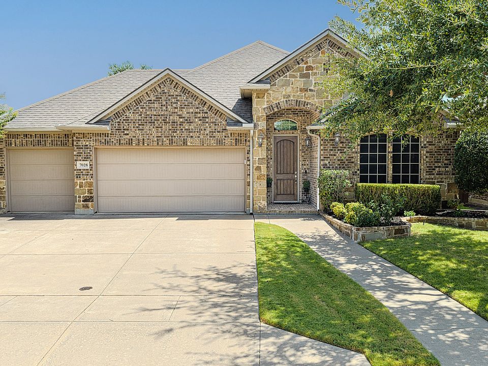 1st image of 7028 San Antonio Dr