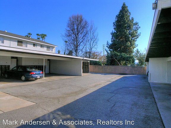 3rd image of 474 E Cypress St APT 6