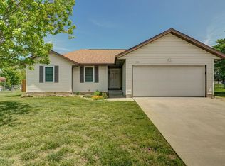 106 Holly Ridge Rd, Willard, MO 65781
