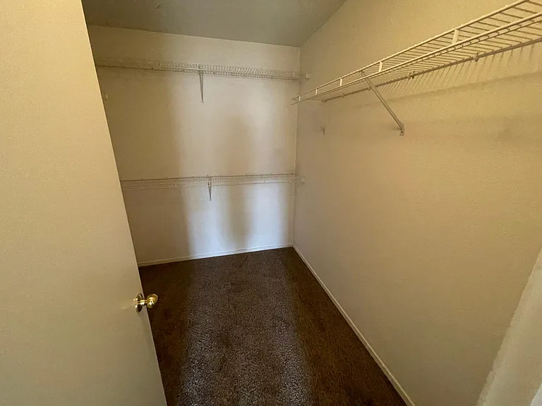 Walk in closet