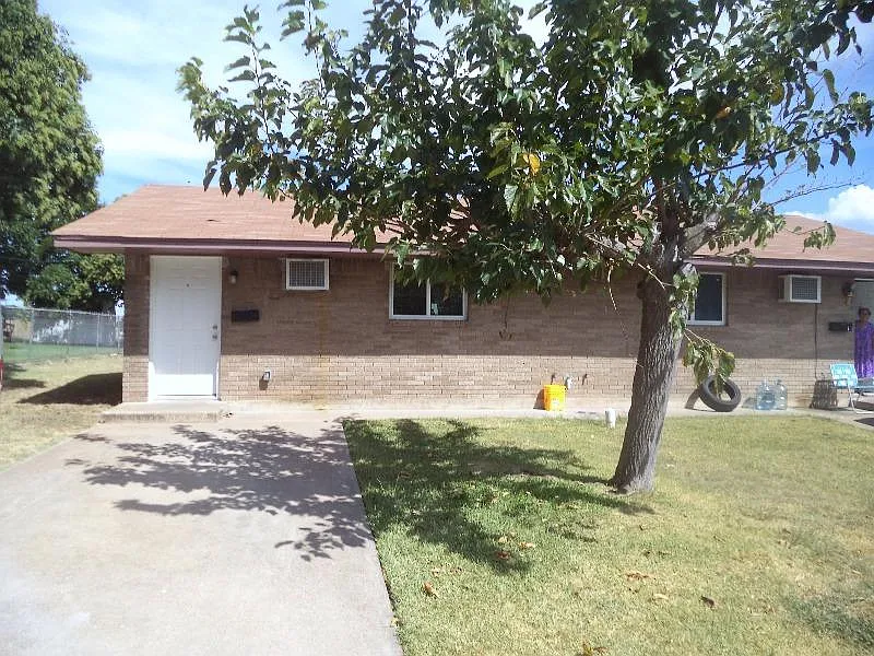 1 bed, 650 sqft, $600 — Photo 3