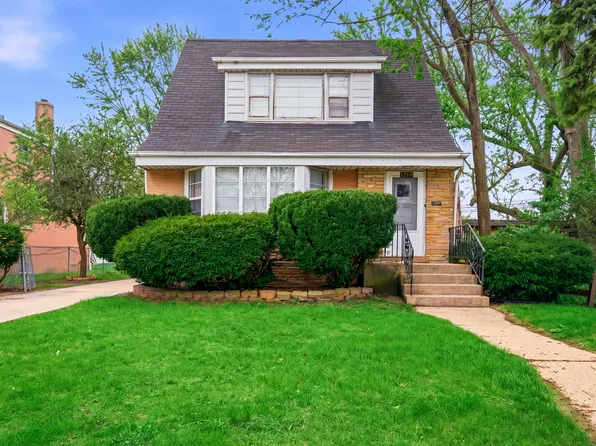 1216 N Northwest Hwy, Park Ridge, IL 60068