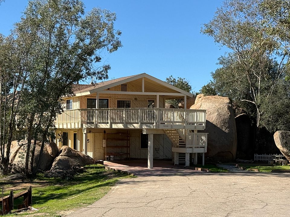 Front of the house facing private driveway