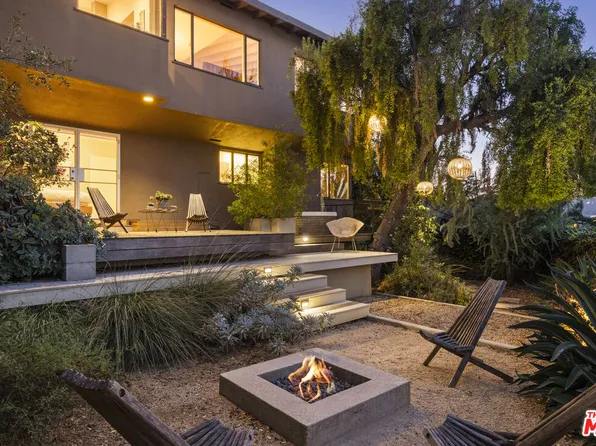 2326 Ronda Vista Dr, Los Angeles, CA 90027
