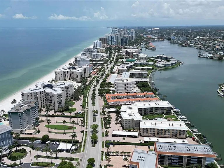 3000 Gulf Shore Blvd N #213 — Photo 44
