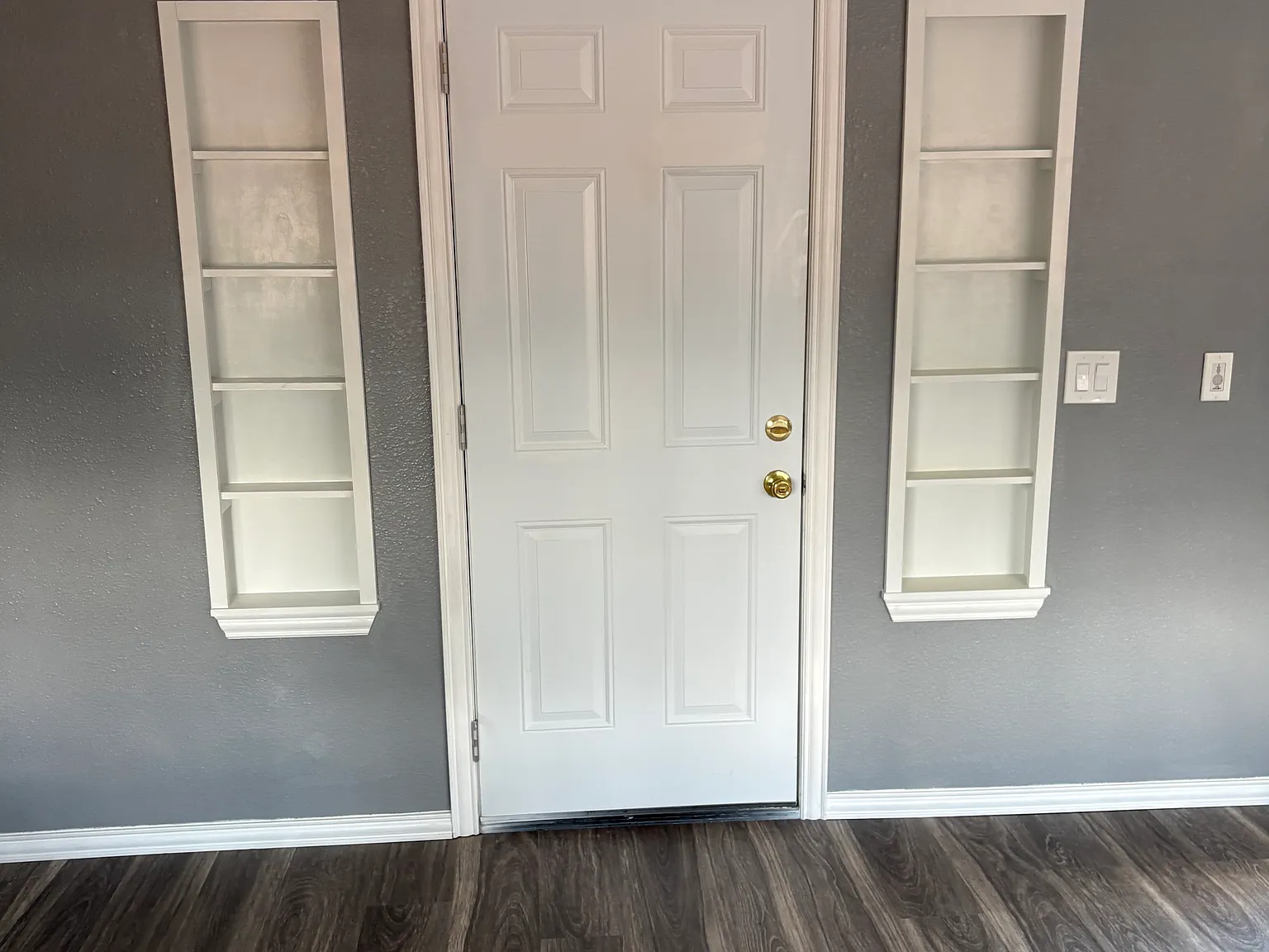 2 bed, 1200 sqft, $1,650 — Photo 2