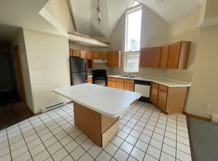 416 N 15th Ave E, Duluth, MN 55812