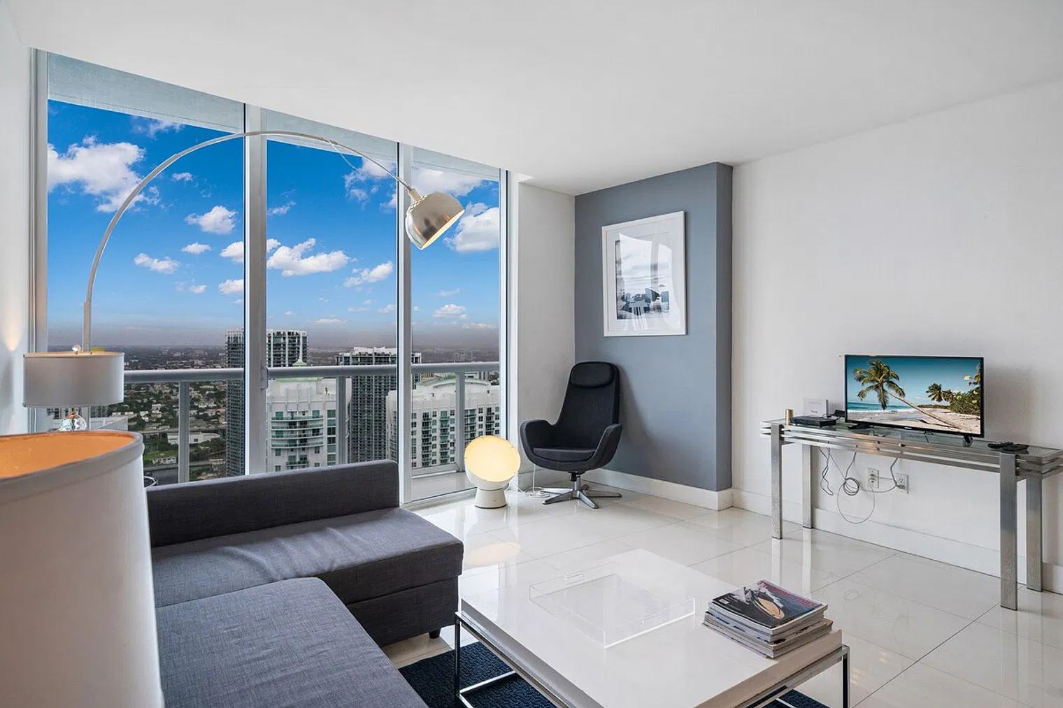 1 bed, 1.0 bath, $6,648 — Photo 3