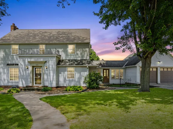 206 3rd Ave SW, Tripoli, IA 50676