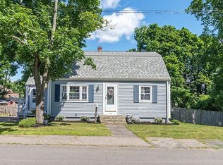 14 Fuller Rd, Weymouth, MA 02191
