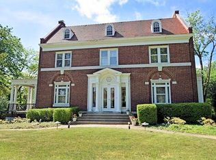 1865 Madison Rd, Cincinnati, OH 45206