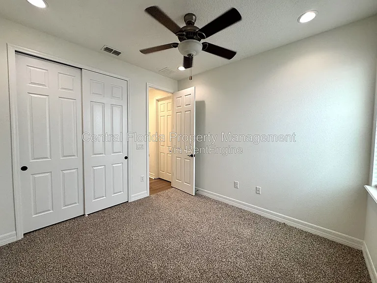 8998 Fullerwood Ave — Photo 18