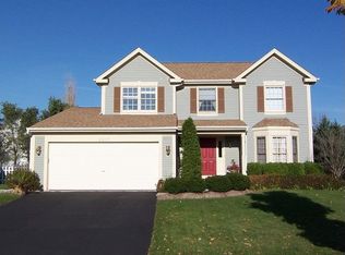 2617 Vineyard Ln, Round Lake Beach, IL 60073