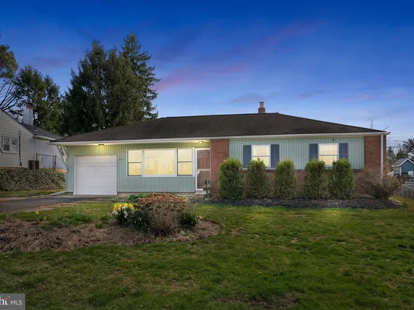 511 Lacebark St, Trevose, PA 19053