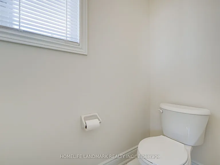 2151 Binbrook Dr — Photo 33