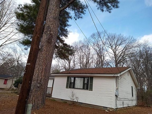 4th image of 3621 Lincoln Ave