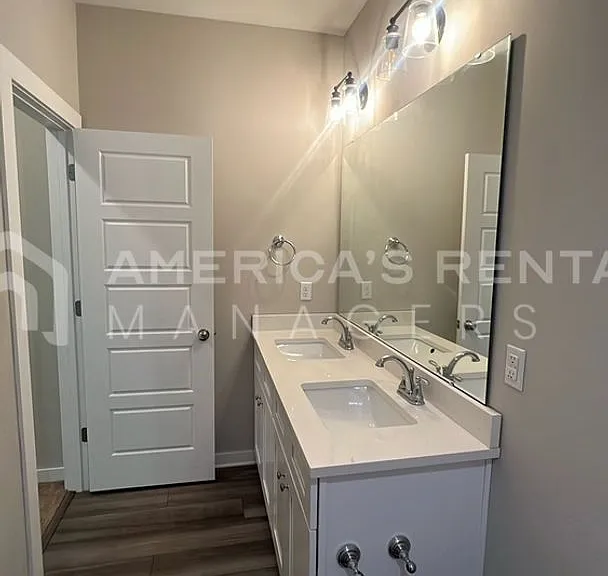 306 Kennesaw Ave — Photo 22