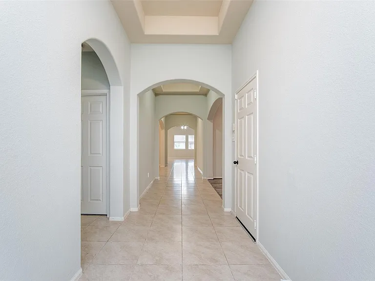 3931 Medici Ct — Photo 7