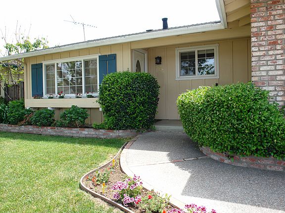 3rd image of 3648 Gleason Ave
