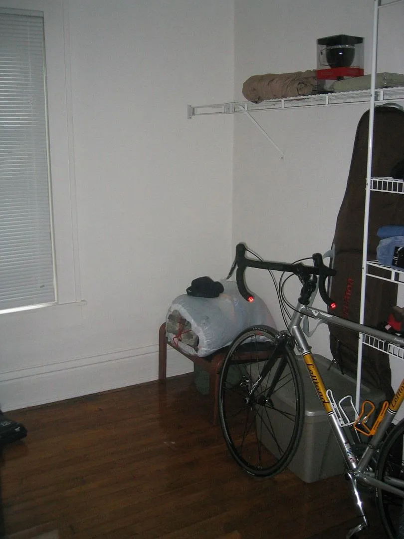 Van Hise Two Flat — Photo 4