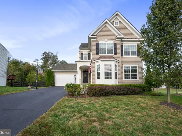 13538 Eagles Rest Dr, Leesburg, VA 20176