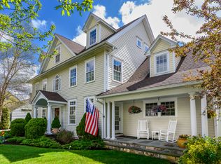 51 Elizabeth St, Kent, CT 06757