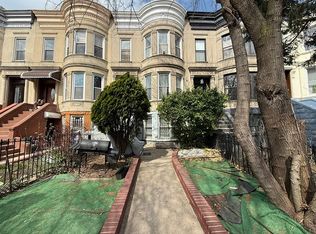 429 Eastern Pkwy, Brooklyn, NY 11216
