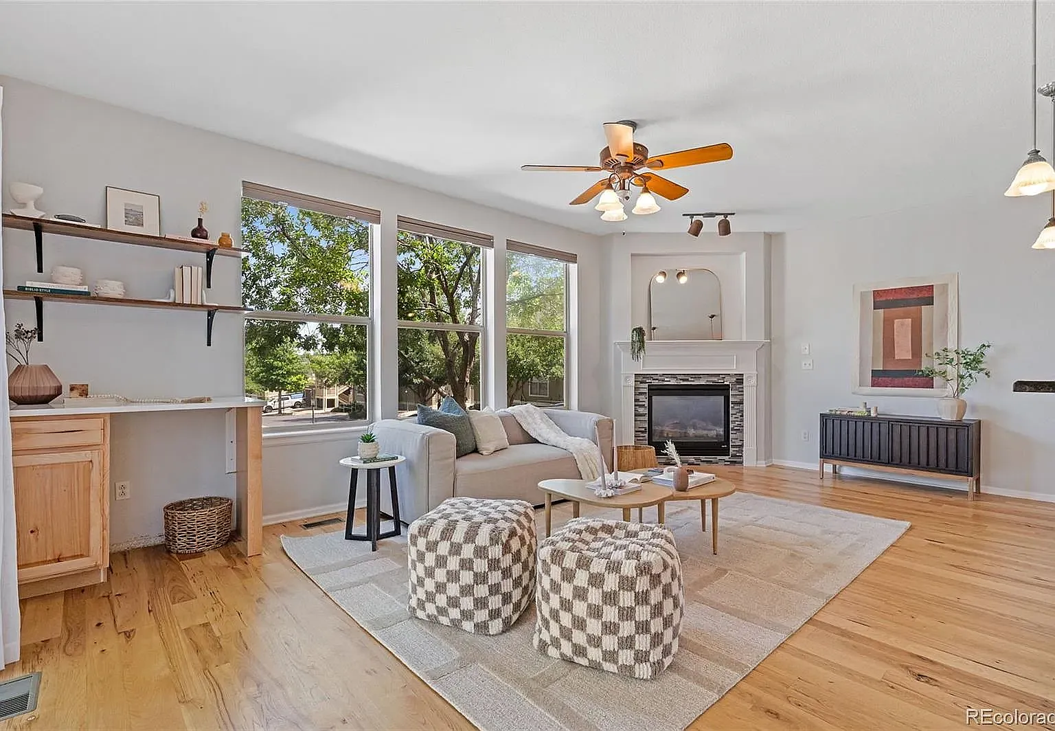 2 bed, 2074 sqft, $3,000 — Photo 3