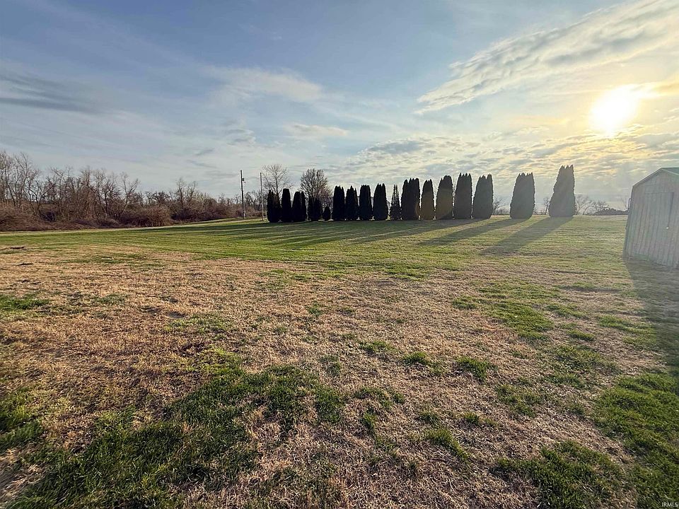 2nd image of 2755 S Main Street Rd