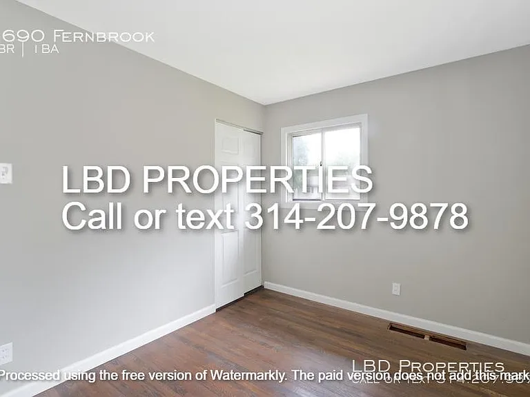 1690 Fernbrook Dr — Photo 16