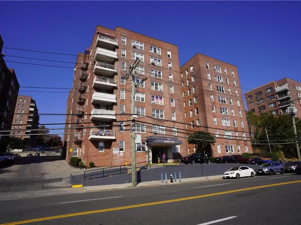 365 Bronx River Road #LH, Yonkers, NY 10704