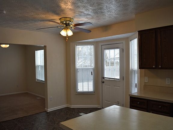 4th image of 5996 Summersweet Dr