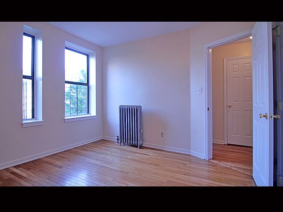 3rd image of 2741 Sedgwick Ave APT 3B