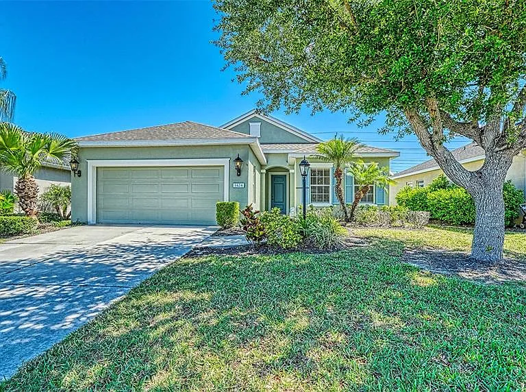 1424 Blue Horizon Cir — Photo 1