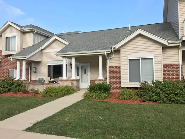 3552 S 41st St #3552, Milwaukee, WI 53221