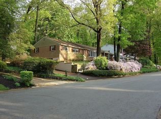 3 Woodland Dr, Wilmington, DE 19809