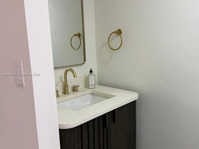 555 NE 15th St #23D — Photo 13