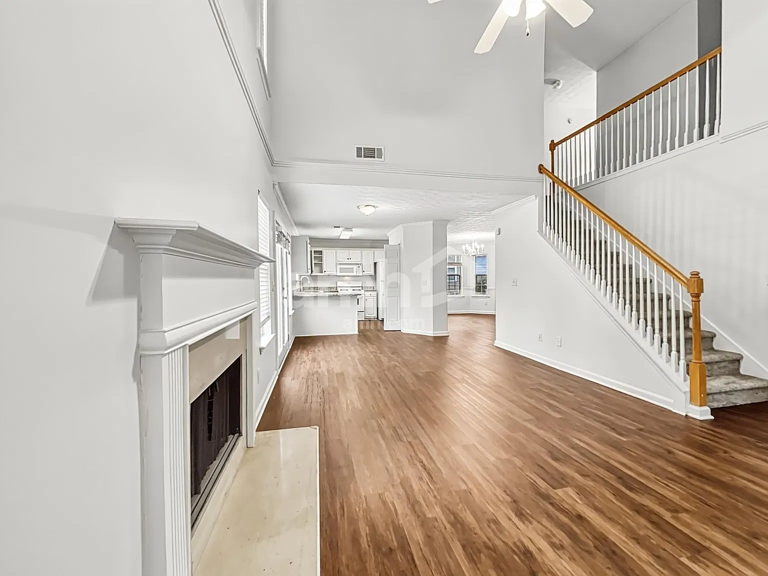 4 bed, 2.5 bath, 2198 sqft, $2,485 — Photo 4