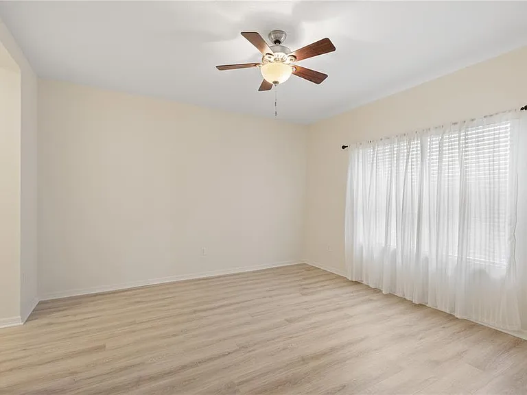 5312 Fairfield Blvd — Photo 18